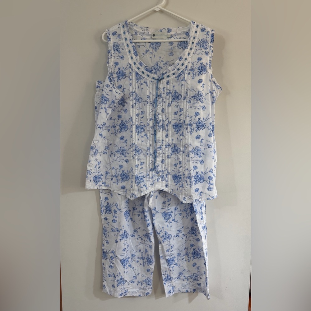 Ella Simone Pajama Set Blue Danube Toile 100% Cotton Capri Pants Tank Romantic - Picture 3 of 16